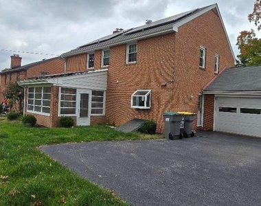 705 Ashford Road - Photo Thumbnail 3