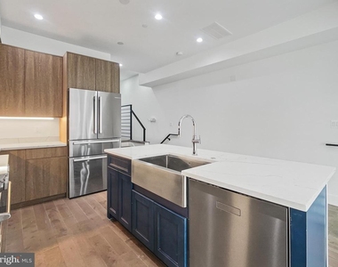 2228 13th Street Nw - Photo Thumbnail 9