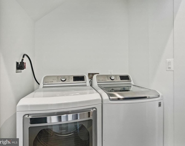 2228 13th Street Nw - Photo Thumbnail 35