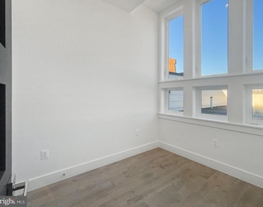 2228 13th Street Nw - Photo Thumbnail 36