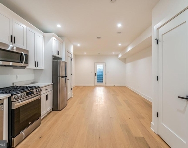 2228 13th Street Nw - Photo Thumbnail 2