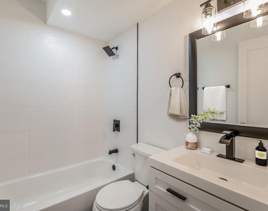 2228 13th Street Nw - Photo Thumbnail 7