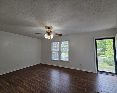 2532 Sourwood Drive - Photo Thumbnail 9