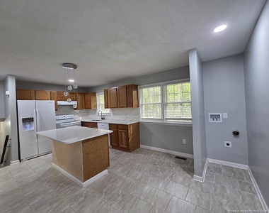 2532 Sourwood Drive - Photo Thumbnail 2