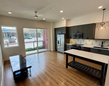 2165 Gabriels Pl - Photo Thumbnail 2