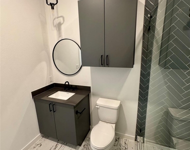 2165 Gabriels Pl - Photo Thumbnail 11