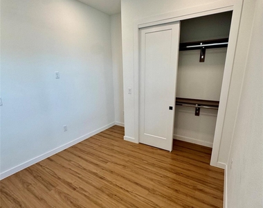 2165 Gabriels Pl - Photo Thumbnail 9
