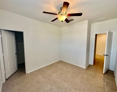 413 Hunters Hill Dr - Photo Thumbnail 27