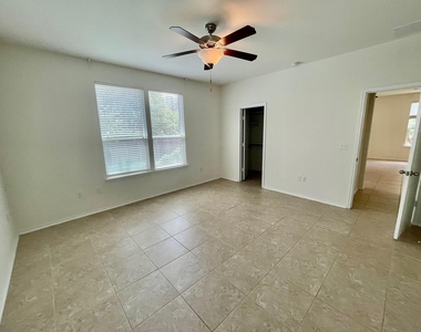 413 Hunters Hill Dr - Photo Thumbnail 21