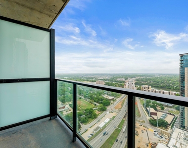 84 N East Ave - Photo Thumbnail 5