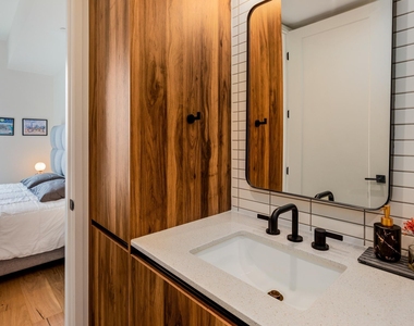 84 N East Ave - Photo Thumbnail 20