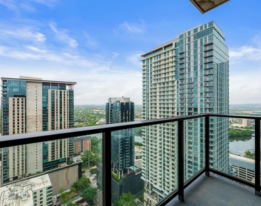 84 N East Ave - Photo Thumbnail 6