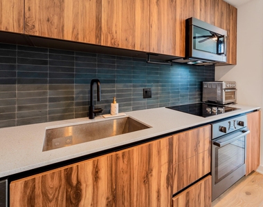 84 N East Ave - Photo Thumbnail 8