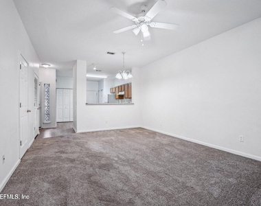 7818 Melvin Road - Photo Thumbnail 2