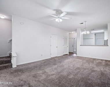 7818 Melvin Road - Photo Thumbnail 8
