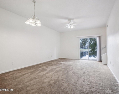 7818 Melvin Road - Photo Thumbnail 7