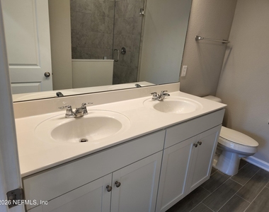 118 Pinebury Lane - Photo Thumbnail 13