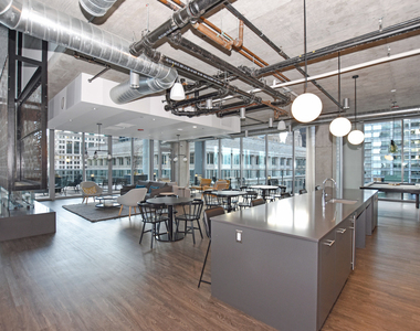 60 E Randolph Street - Photo Thumbnail 6