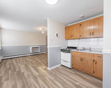 5508 W 55th Street - Photo Thumbnail 5