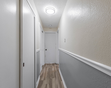 5508 W 55th Street - Photo Thumbnail 10