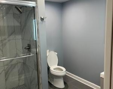 6630 N Washtenaw Avenue - Photo Thumbnail 6