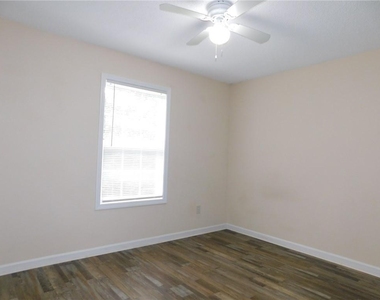 13 Vista Court - Photo Thumbnail 15