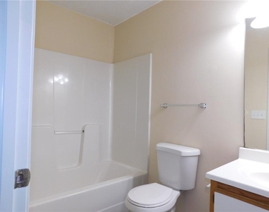 13 Vista Court - Photo Thumbnail 9