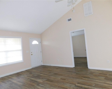 13 Vista Court - Photo Thumbnail 18
