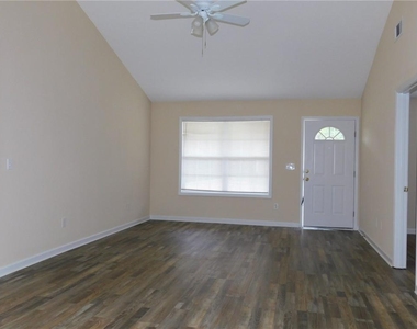 13 Vista Court - Photo Thumbnail 4