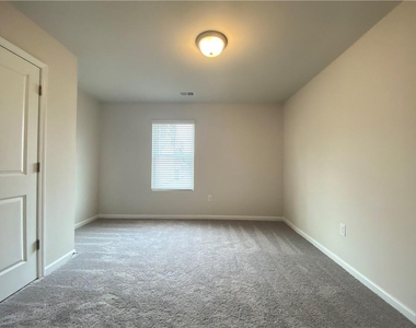 4679 Fullerton Drive - Photo Thumbnail 13