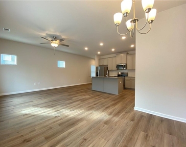 4679 Fullerton Drive - Photo Thumbnail 2