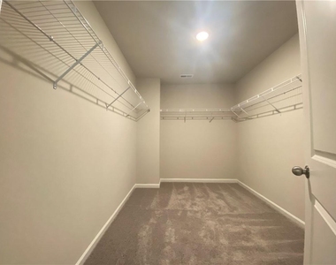 4679 Fullerton Drive - Photo Thumbnail 10