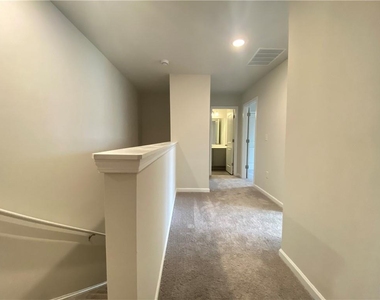 4679 Fullerton Drive - Photo Thumbnail 5