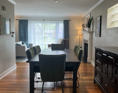 4716 Wolf Road - Photo Thumbnail 3