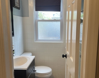 4716 Wolf Road - Photo Thumbnail 7