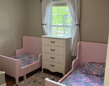 4716 Wolf Road - Photo Thumbnail 11
