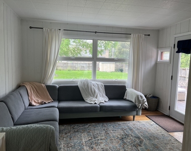 4716 Wolf Road - Photo Thumbnail 6
