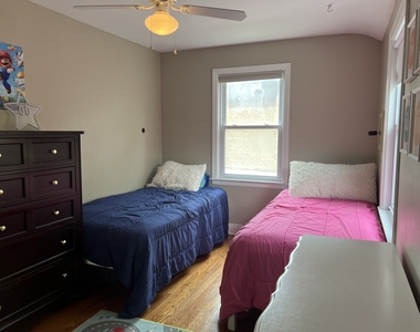 4716 Wolf Road - Photo Thumbnail 10
