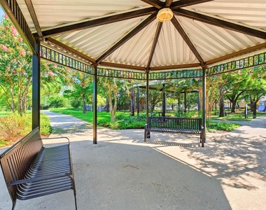 10222 Thornmont Lane - Photo Thumbnail 5