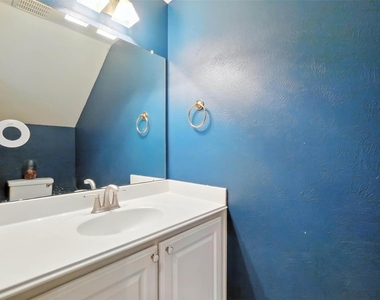 10222 Thornmont Lane - Photo Thumbnail 22