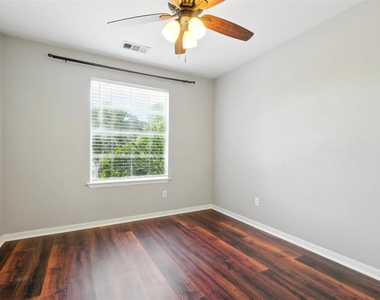 10222 Thornmont Lane - Photo Thumbnail 10