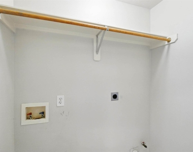 10222 Thornmont Lane - Photo Thumbnail 15