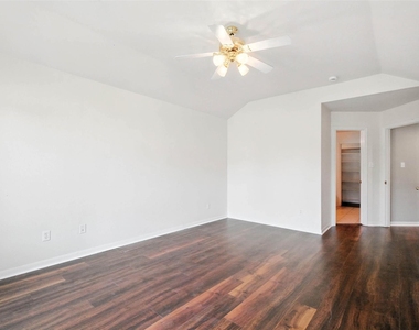 10222 Thornmont Lane - Photo Thumbnail 17