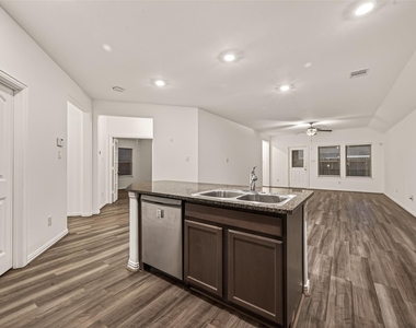 15918 Tug Court - Photo Thumbnail 3