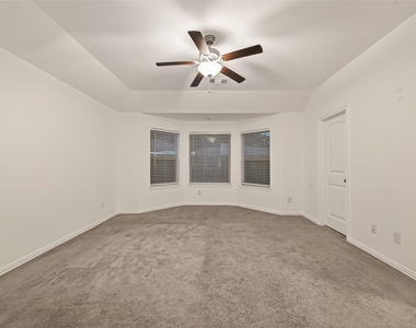 15918 Tug Court - Photo Thumbnail 17