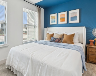 945 Blakey Lane - Photo Thumbnail 6