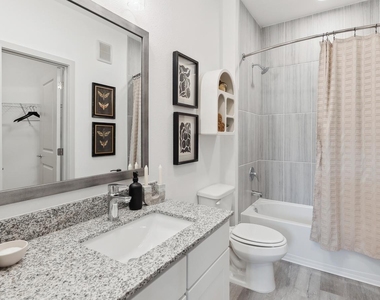 945 Blakey Lane - Photo Thumbnail 10