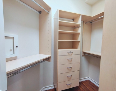 5606 Grandwood Lane - Photo Thumbnail 29