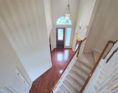 5606 Grandwood Lane - Photo Thumbnail 36