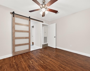 13318 Ascot Glen Lane - Photo Thumbnail 10